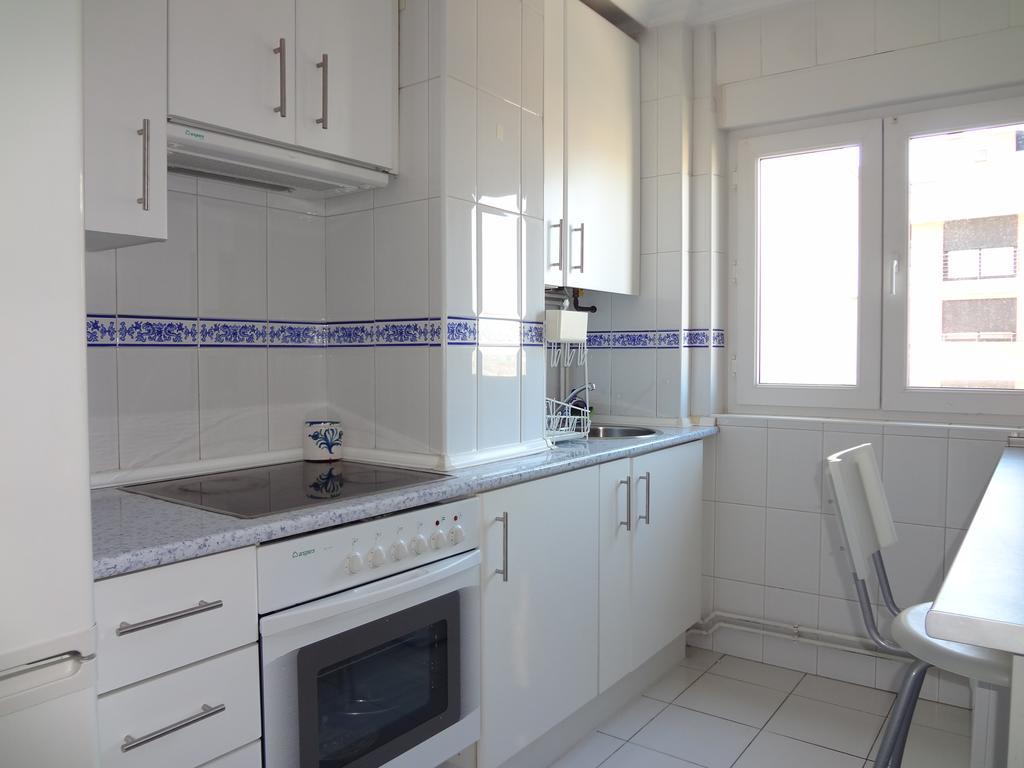 فندق سانتاندرفي  Sunny Apt Close To University With Parking And Wifi المظهر الخارجي الصورة